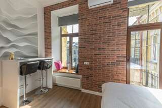 Апарт-отели Theatre Boutique Apart-Hotel Киев Люкс с балконом-6
