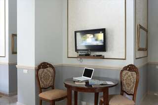 Апарт-отели Theatre Boutique Apart-Hotel Киев Роскошный номер-студио-44