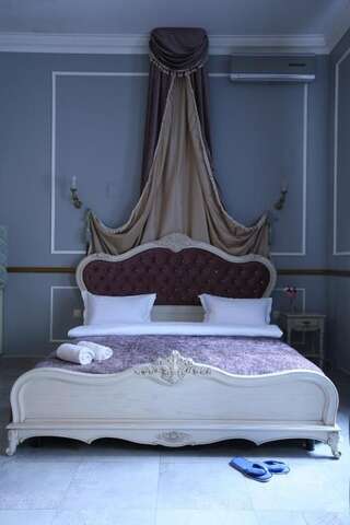Апарт-отели Theatre Boutique Apart-Hotel Киев Роскошный номер-студио-47