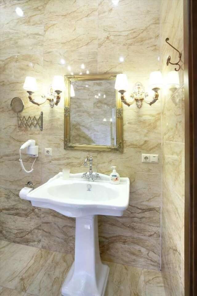 Апарт-отели Theatre Boutique Apart-Hotel Киев-85